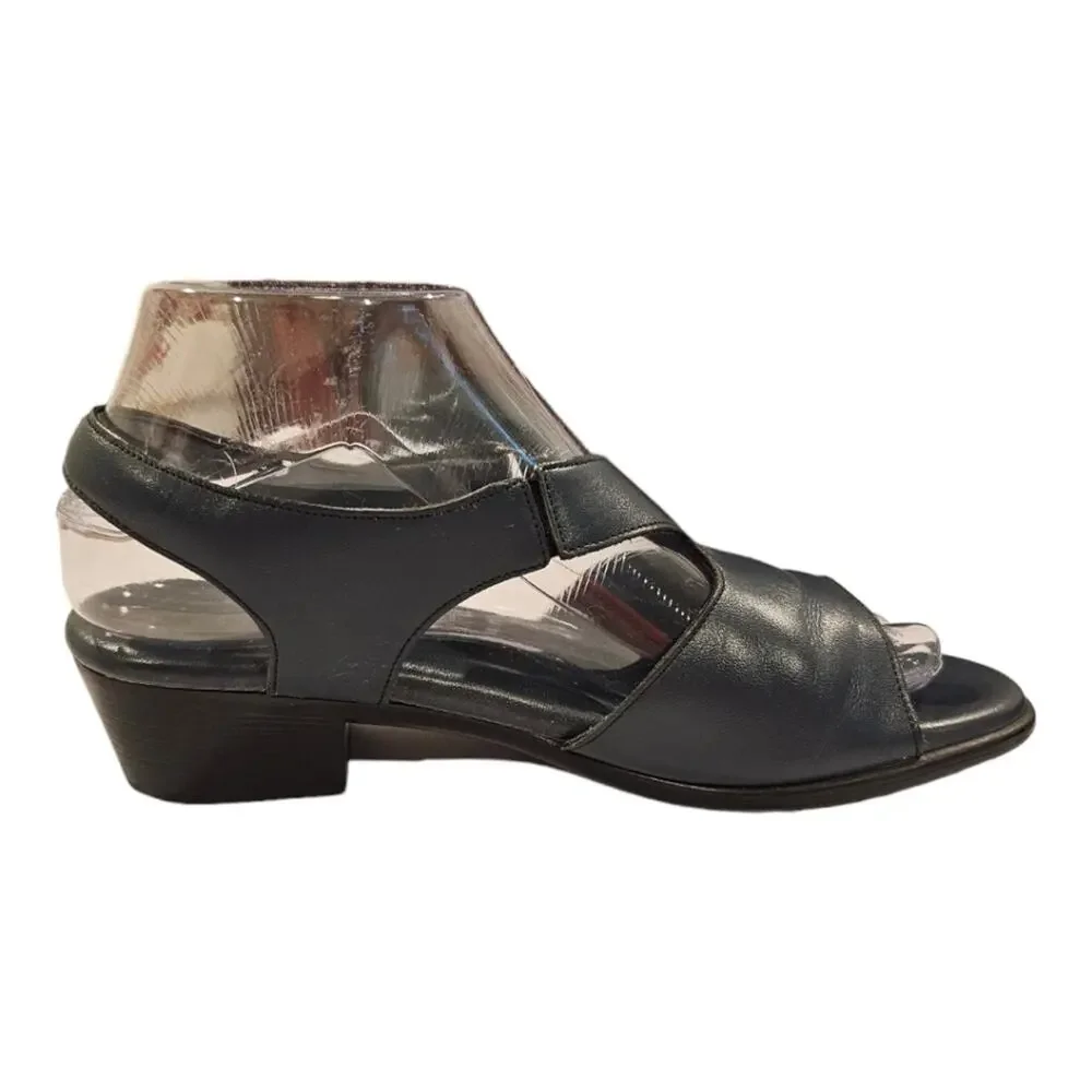 SAS Suntimer Leather Heels Strap Sandals Tri-Pad Comfort Navy Blue 7.5 Medium